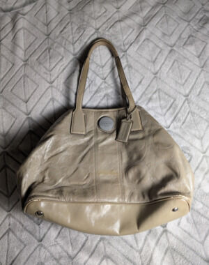 Coach Signature Stitched Patent Leather Kiss Lock Shoulder Bag